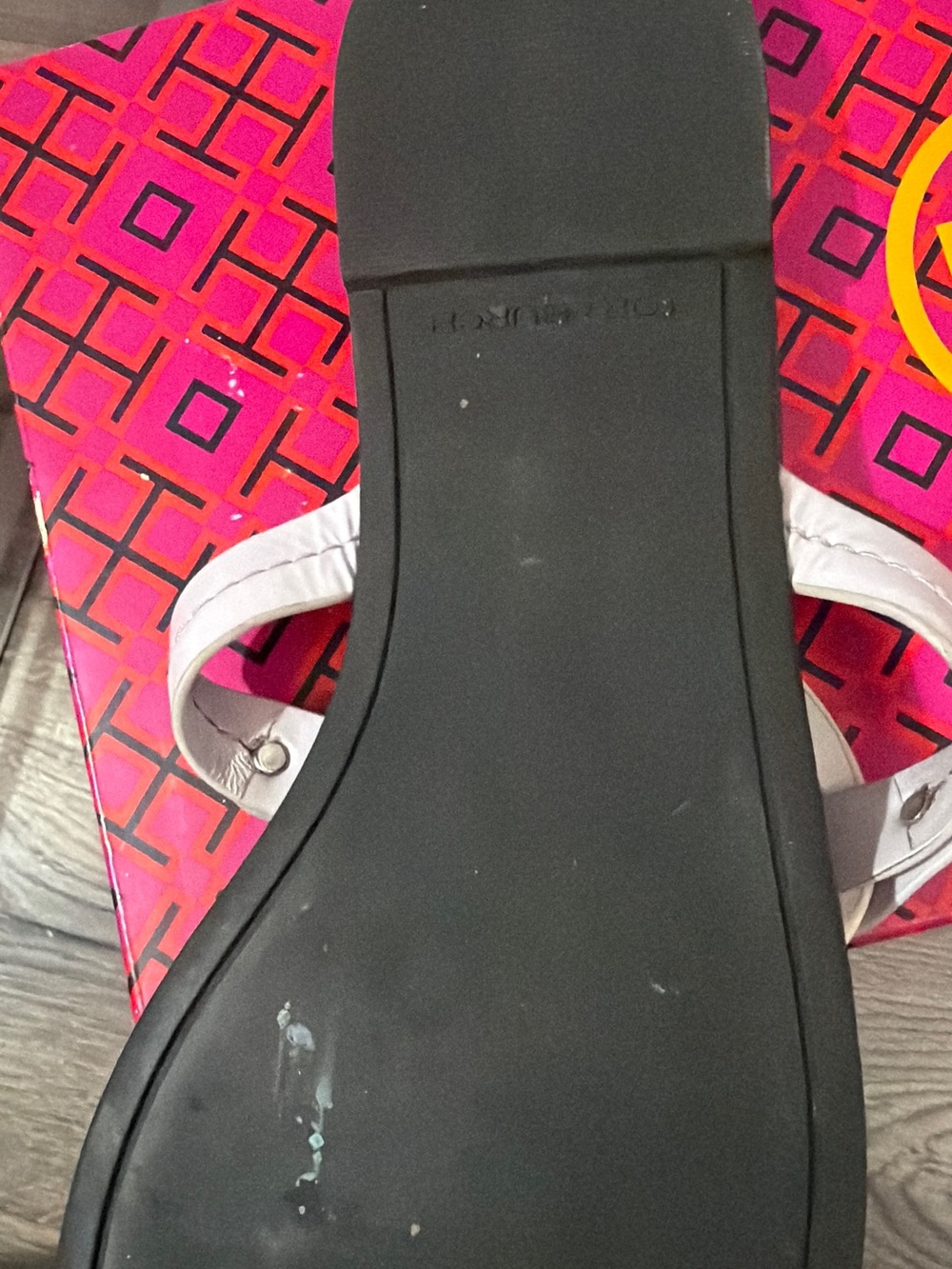 Tory Burch Miller Logo Thong Sandals - Women - Picture 2 of 4